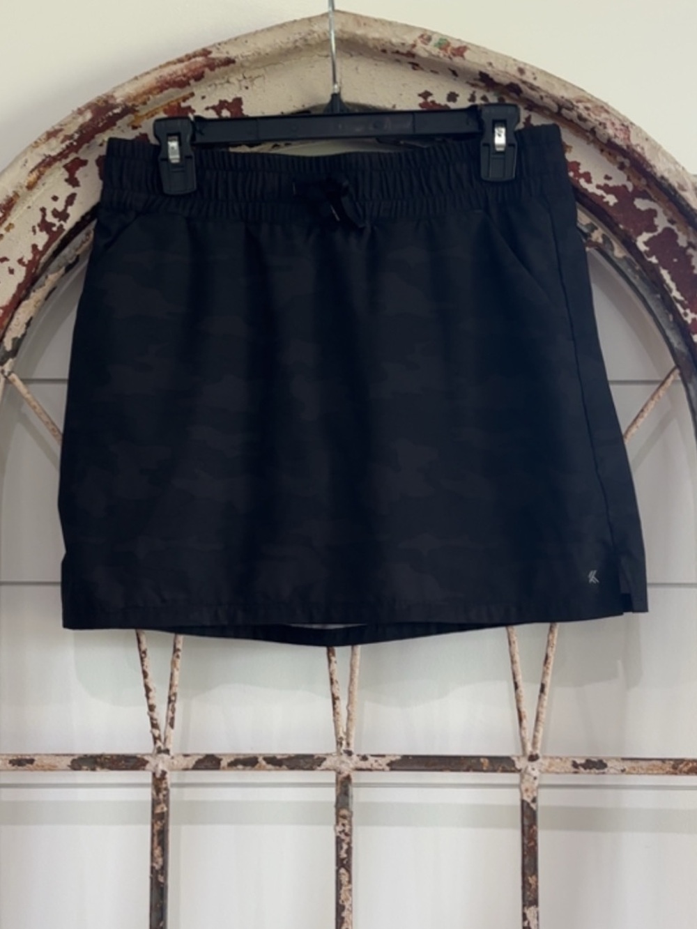 Women’s Kyodan Black Camo Active Skort